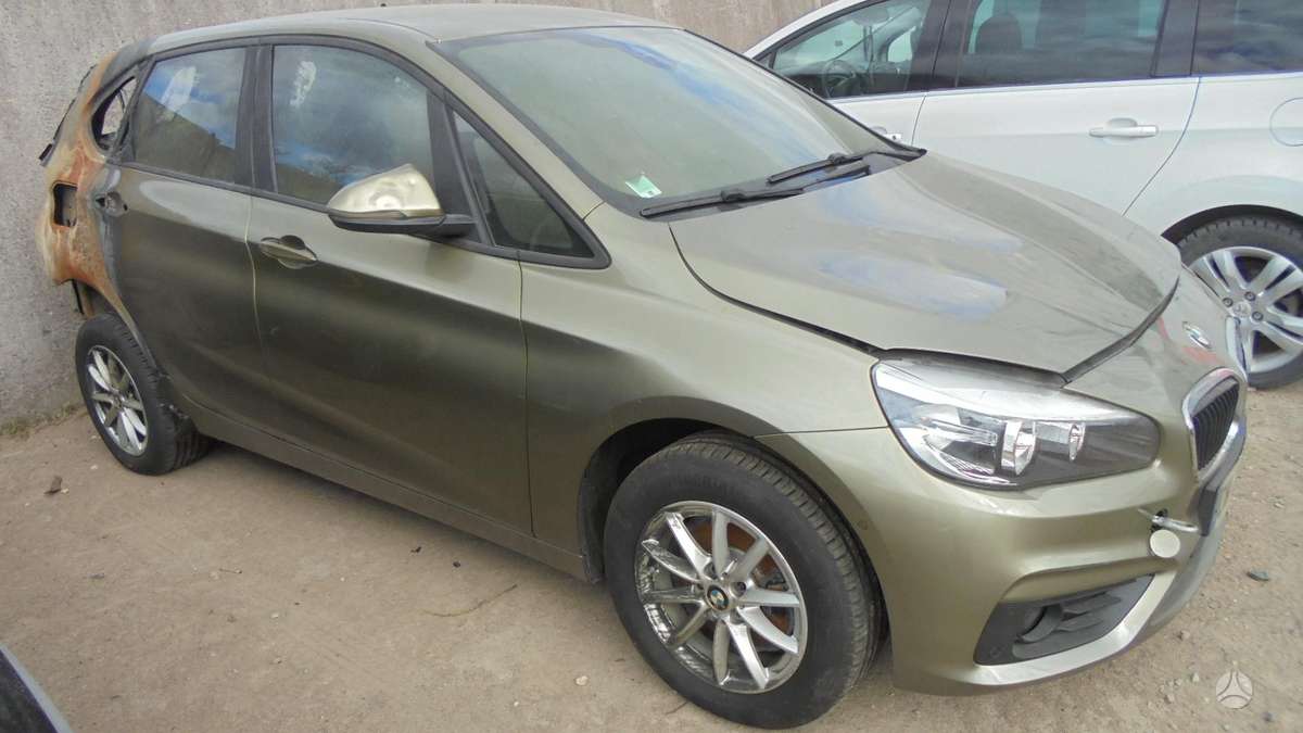 BMW 218 Active Tourer dalimis. Ryda 25 000 km