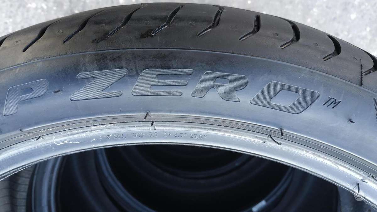 Pirelli, summer 255/35 R19