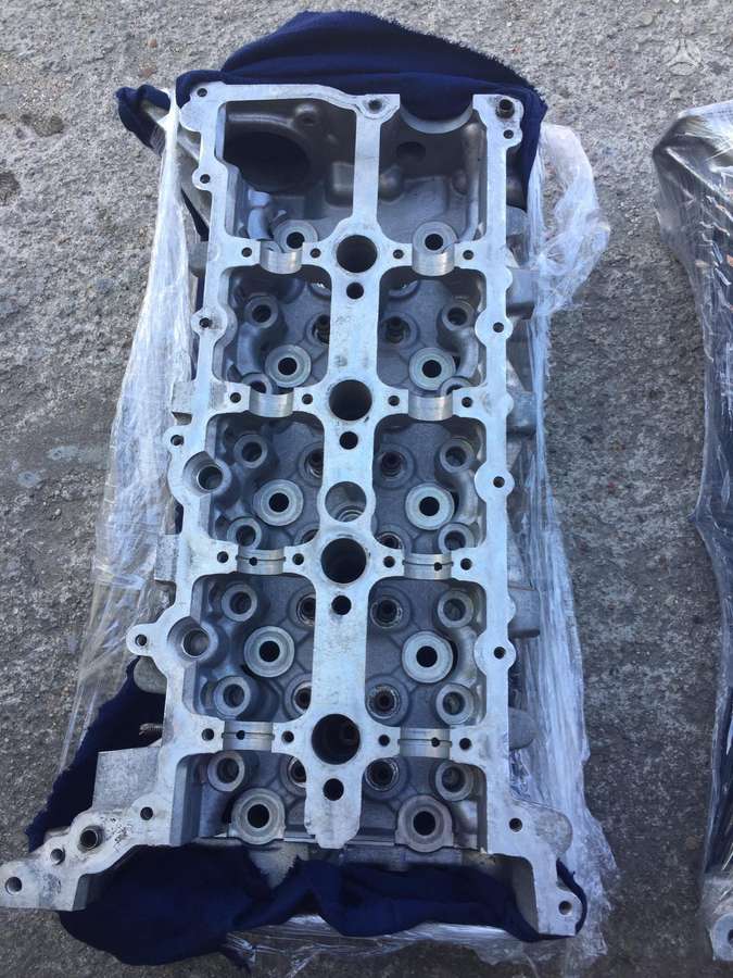 Renault Trafic crankshaft, engine block, cylinder head