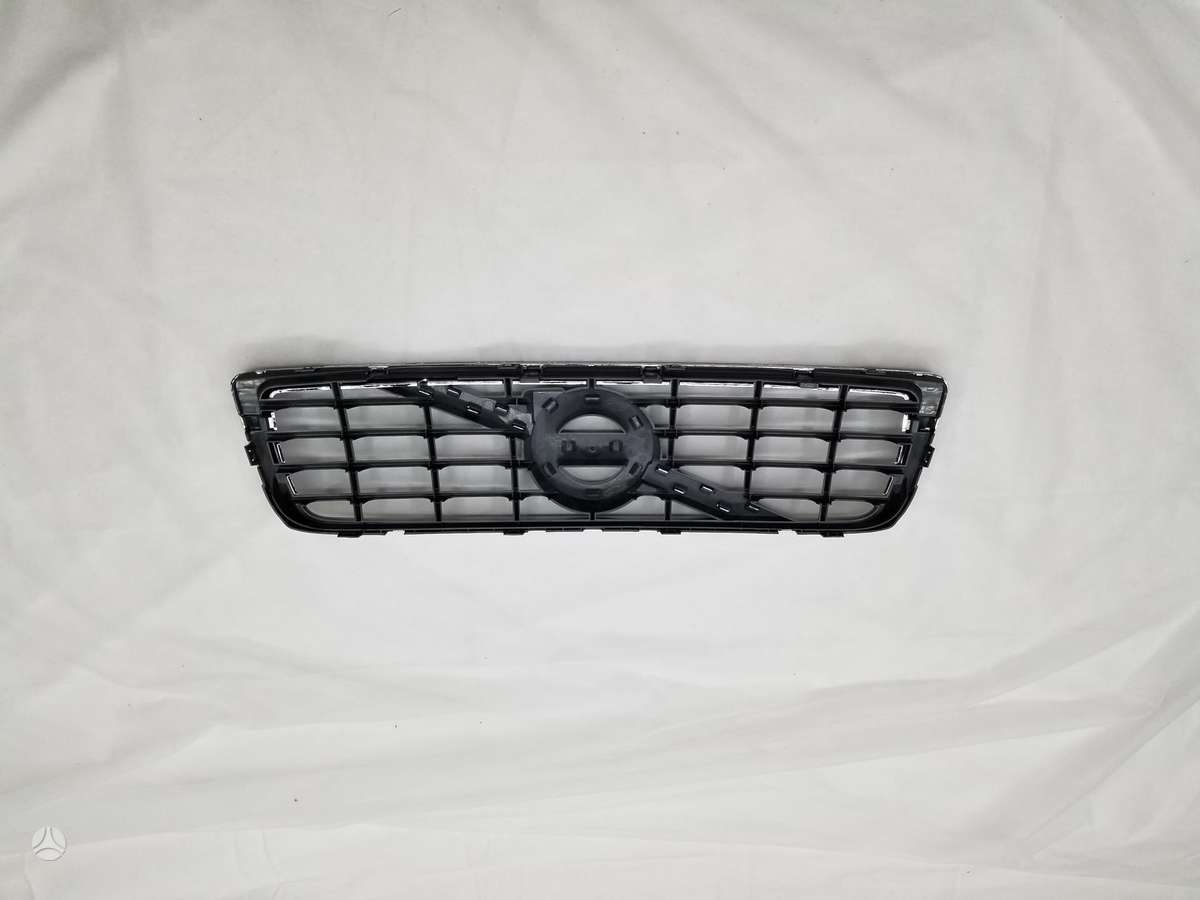 Volvo S80 front grill