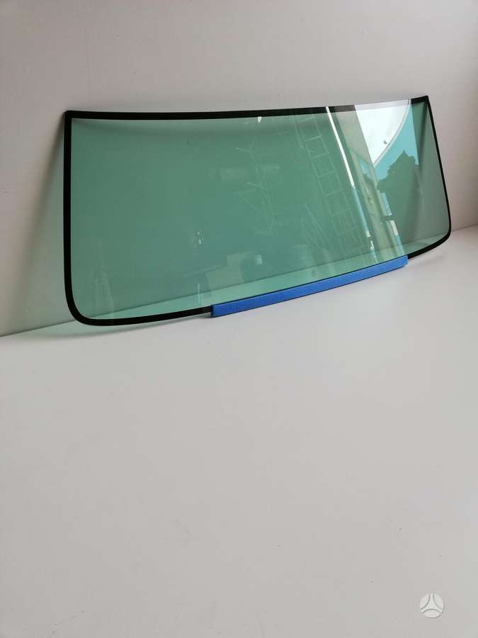 Pontiac GTO windows