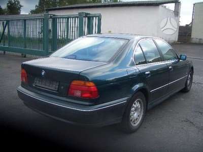 BMW 525 for parts