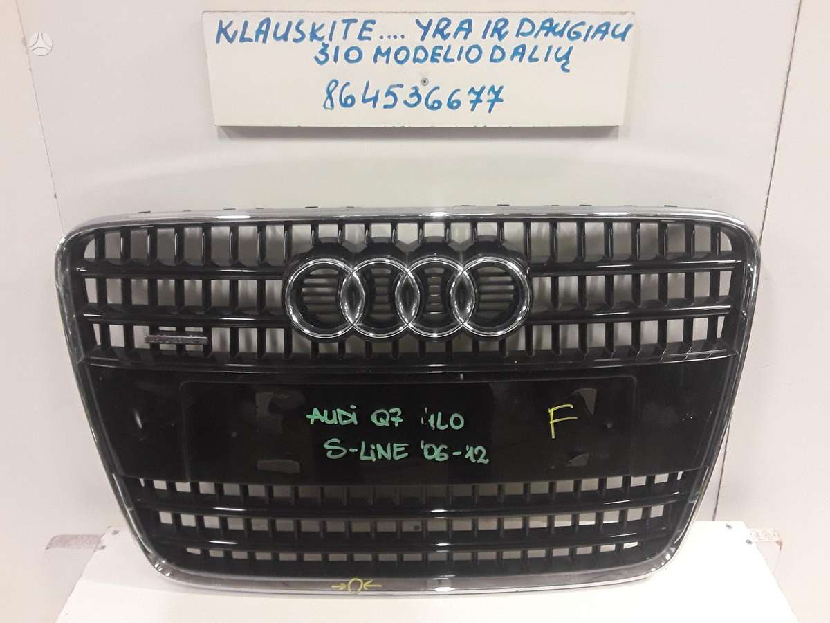 Audi Q7 dalimis