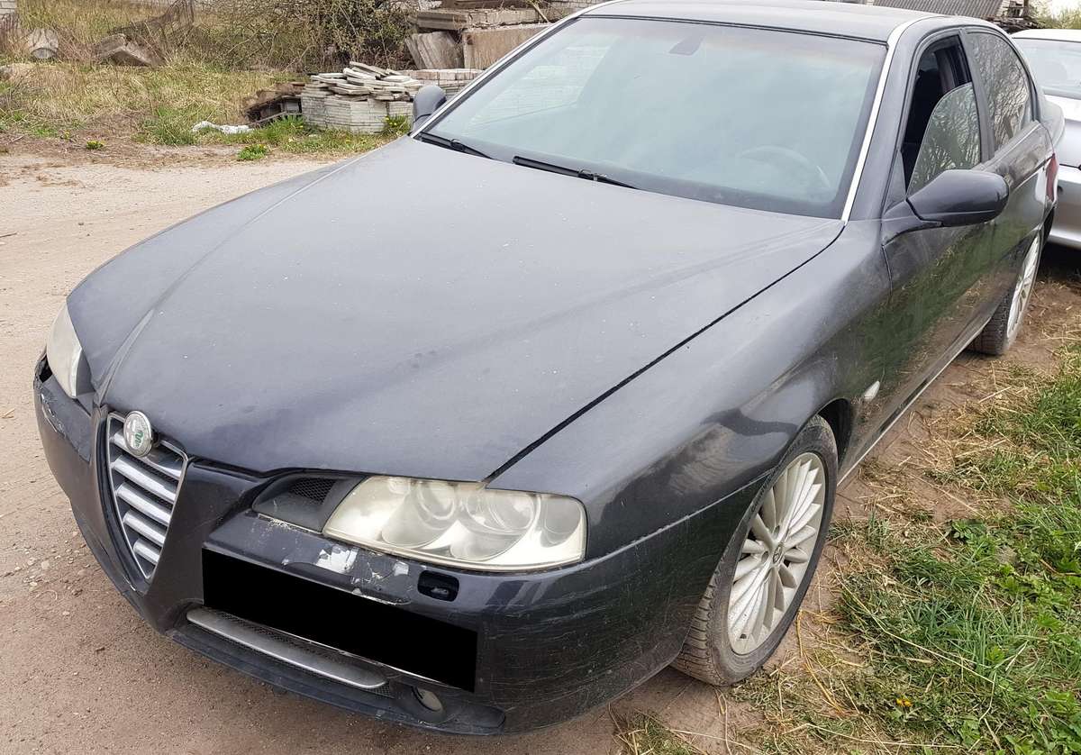 Alfa Romeo 166 rezerves daļās