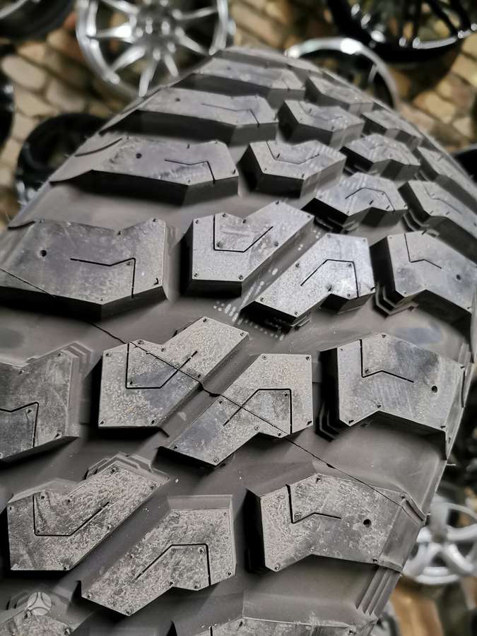Firemax FM523 M/T, летние 33/12,5 R17