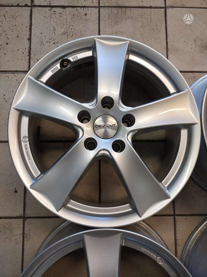 Dezent, light alloy, R17