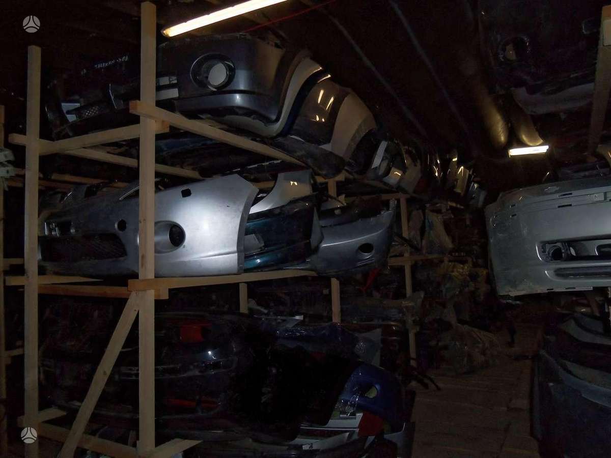 Citroen DS5 body parts
