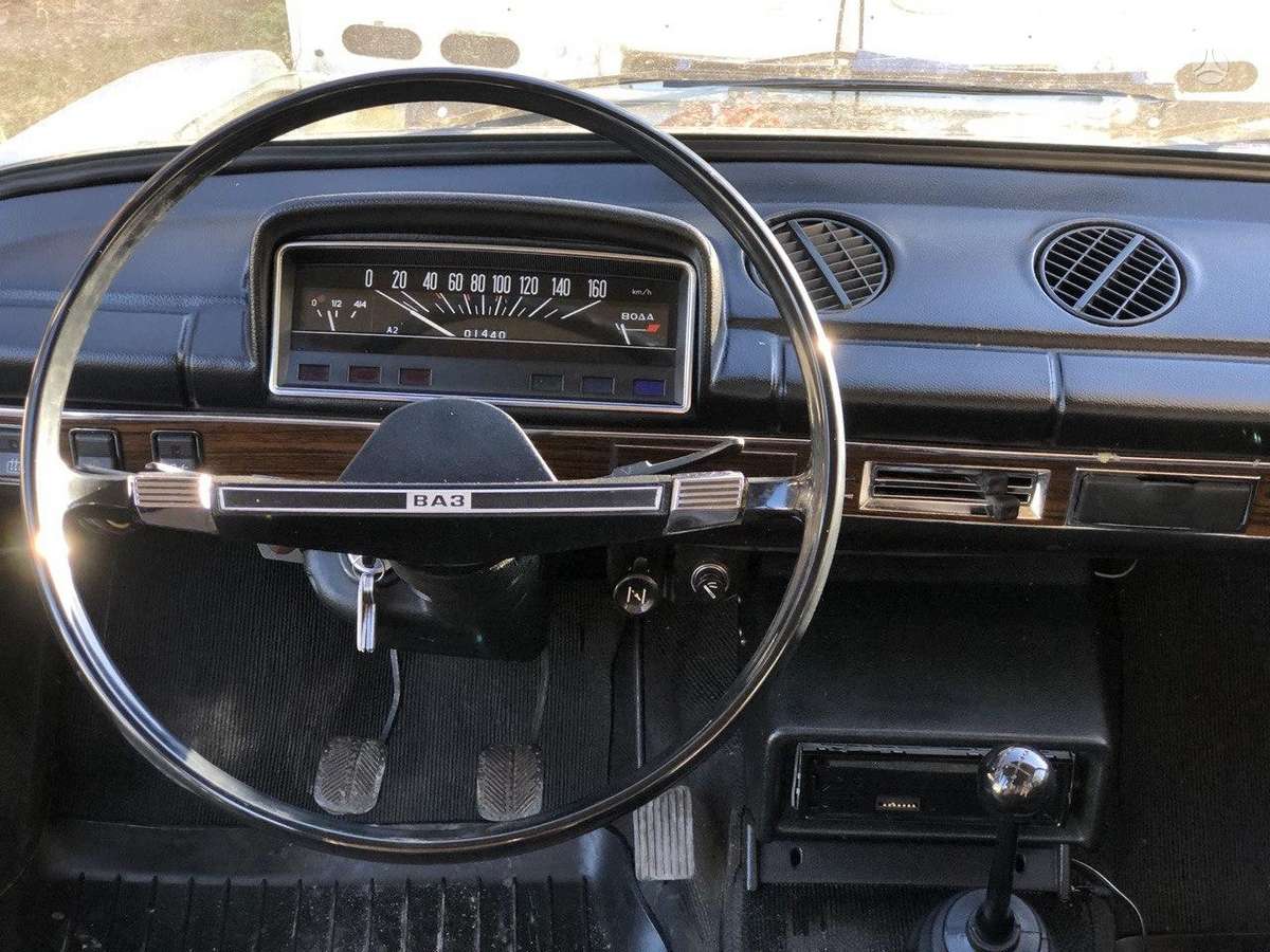 Lada 21013, 1.2 l., Седан