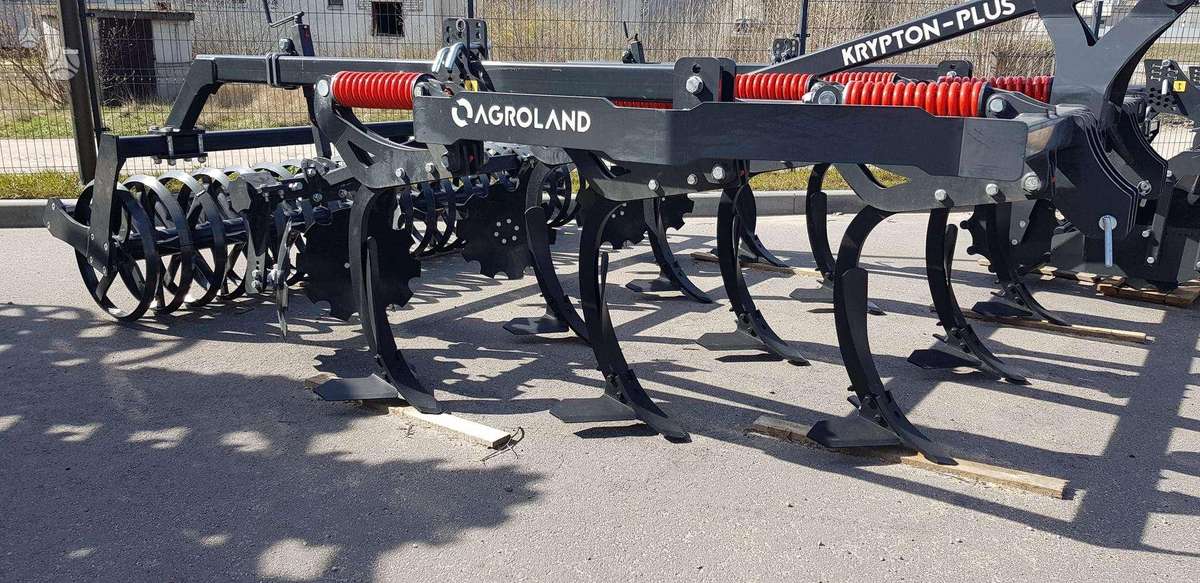 AGROLAND KRYPTON, scrapers, scrubbers
