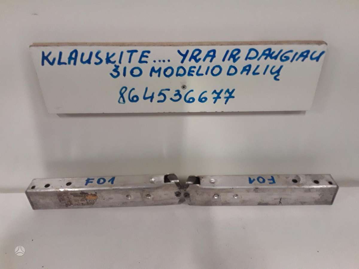 BMW 7 serija dalimis