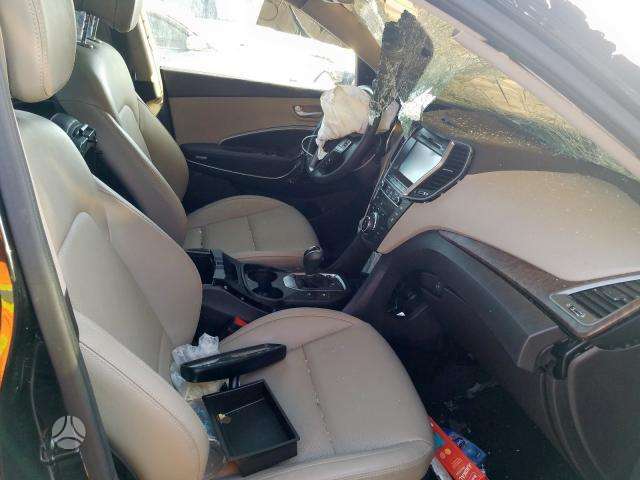 Hyundai Grand Santa Fe