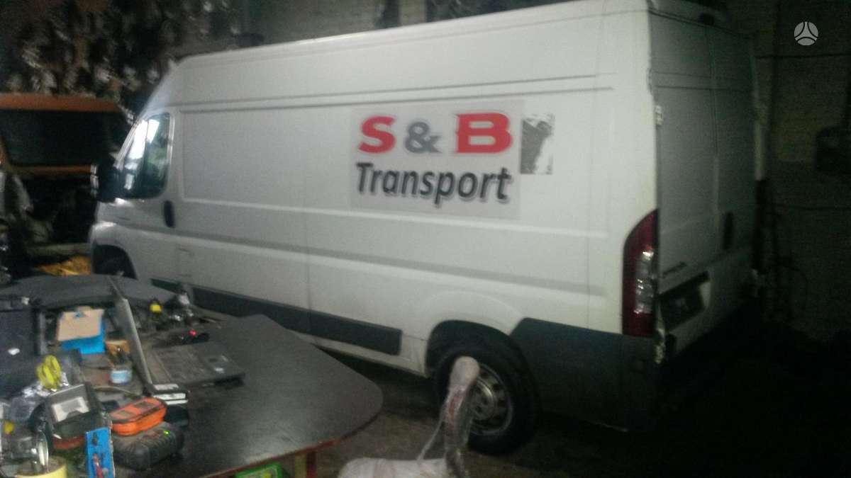 Peugeot Boxer 2.2 3.0 HDI, cargo vans