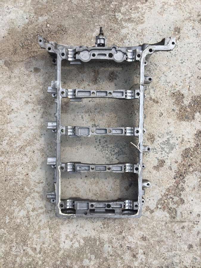 Ford Transit, Yc1Q-6090-BB YC1Q-6K537-AG, variklio detalės