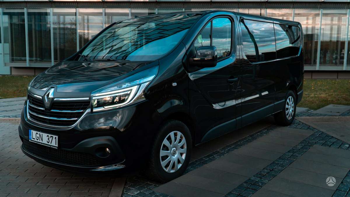 Renault Trafic, passenger minibus