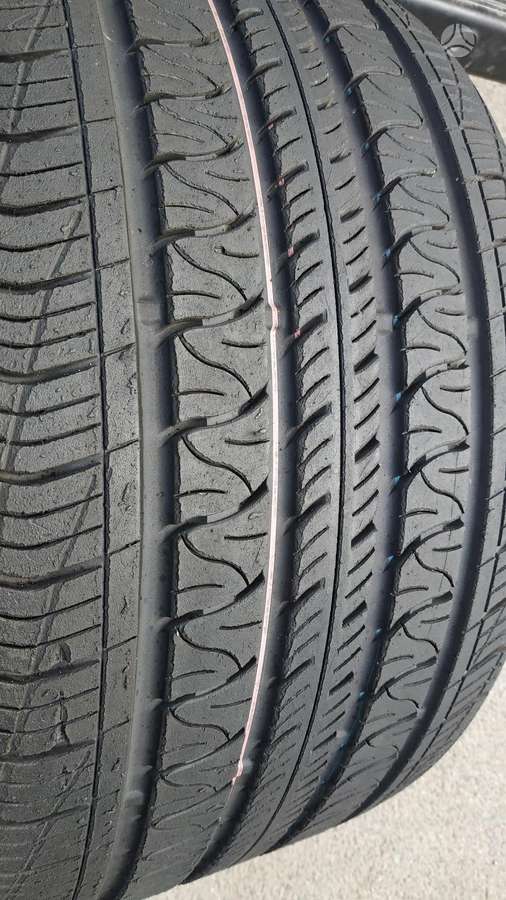 Continental, всесезонные 315/30 R21
