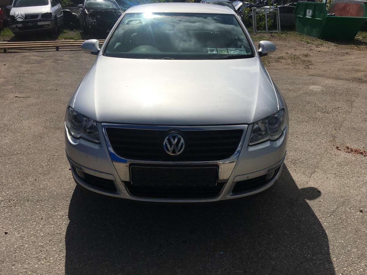 Volkswagen Passat dalimis. Variklio nera