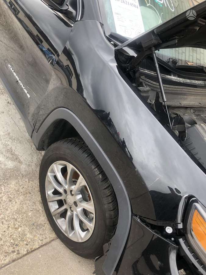 Jeep Cherokee по частям