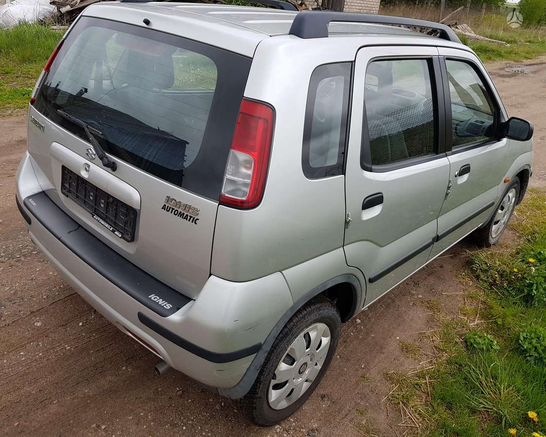 Suzuki Ignis dalimis