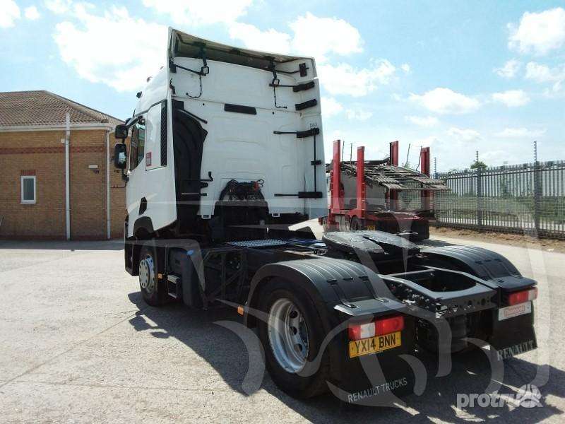 Renault T, double sleeper