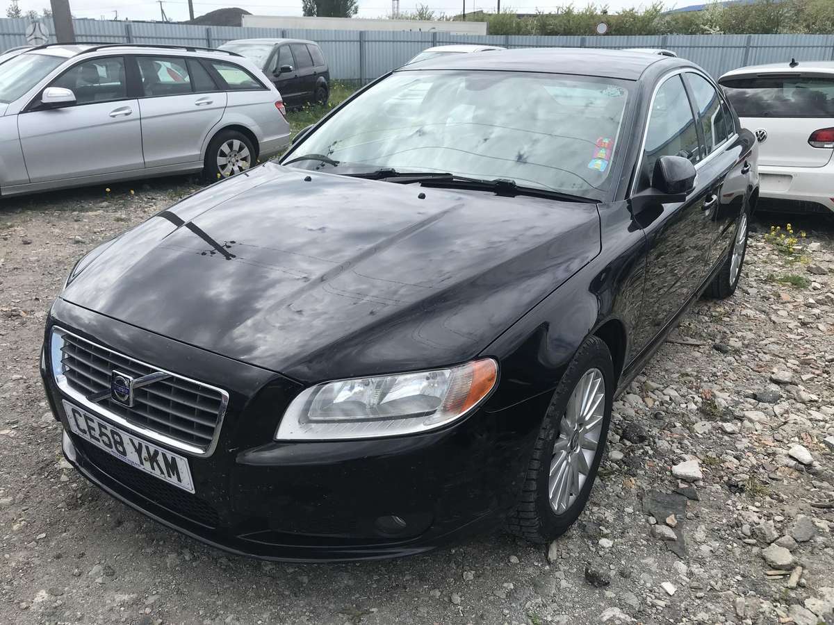 Volvo S80 dalimis