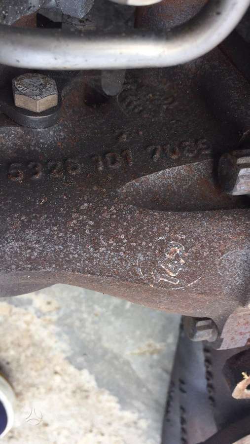 BMW 740, N57D30B, engine parts