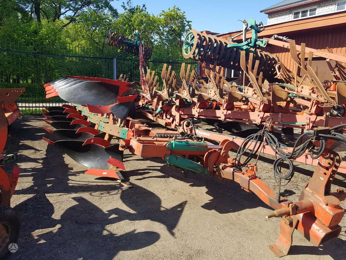 Kverneland PB 100, плуги