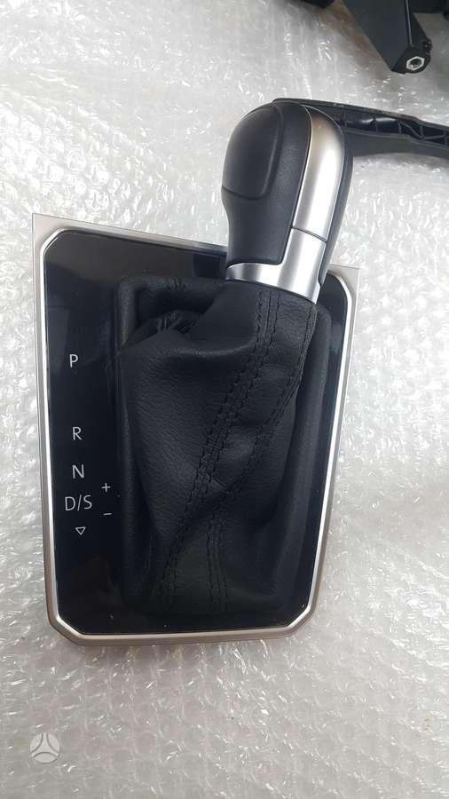 Volkswagen Passat body parts