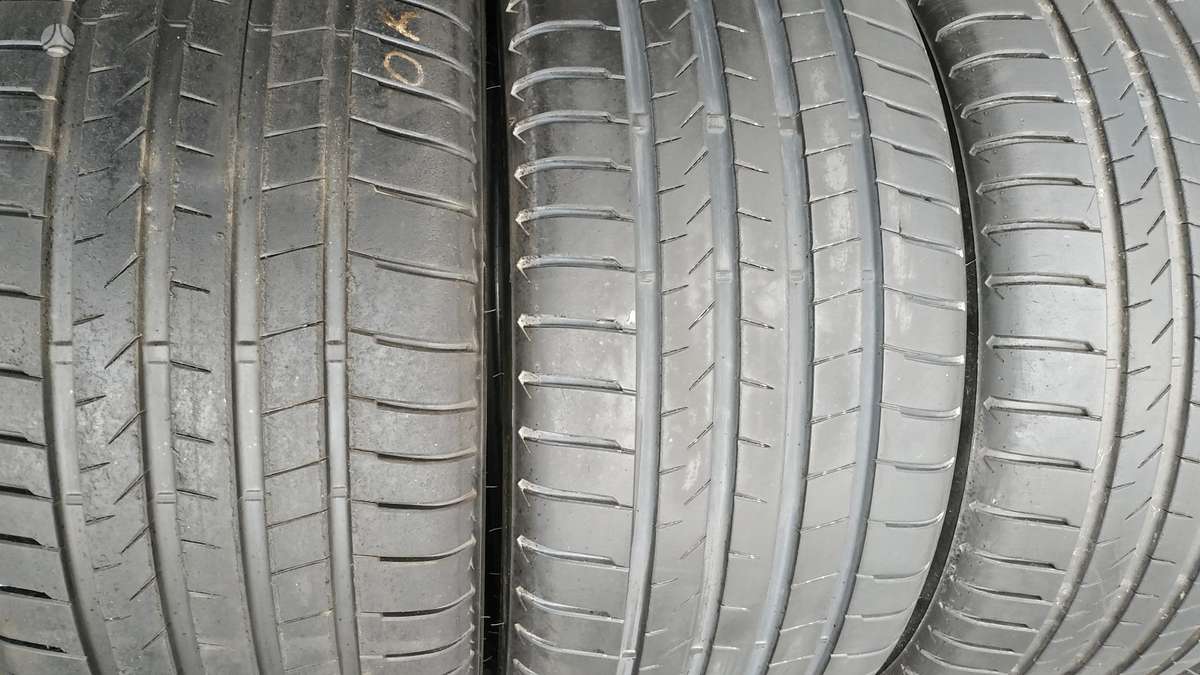 Bridgestone, vasaras 285/40 R21