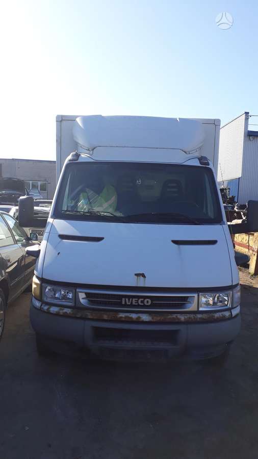 Iveco 50C13, autobusai