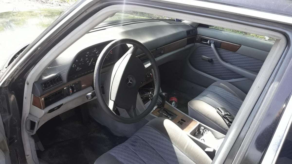 Mercedes-Benz S klasė по частям