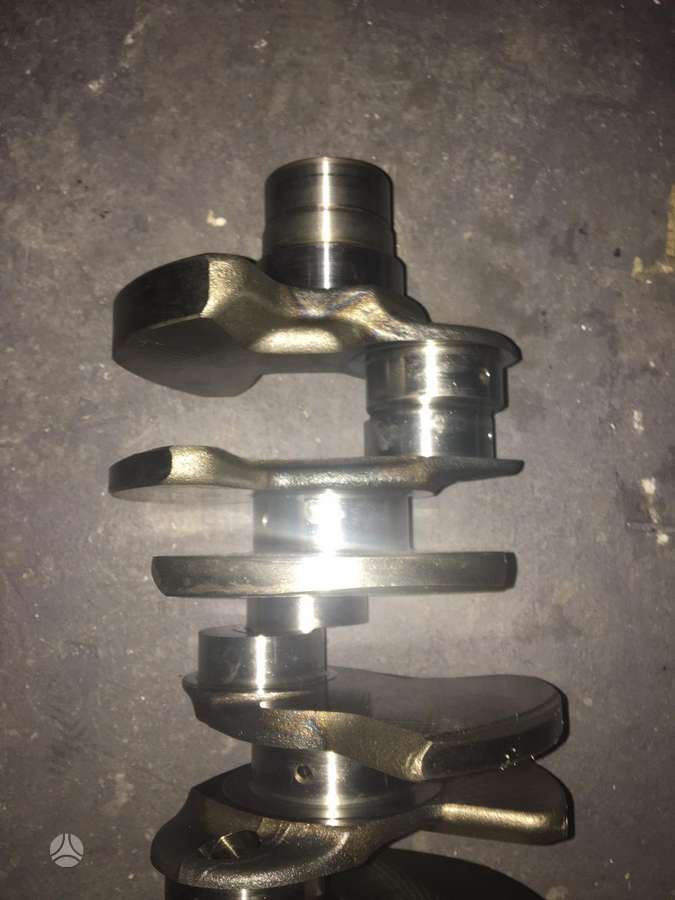 Audi A8 crankshaft