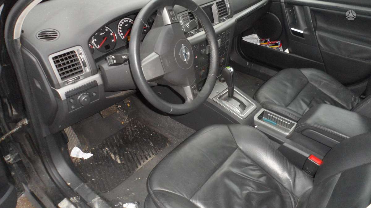 Opel Signum rezerves daļās