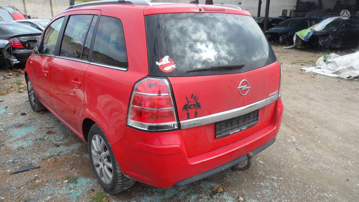 Opel Zafira for parts