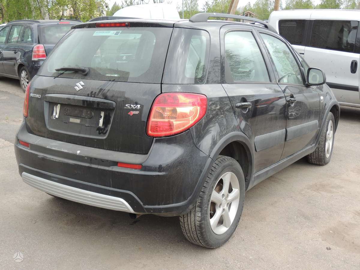 Suzuki SX4 Waze google maps autokapseta basic