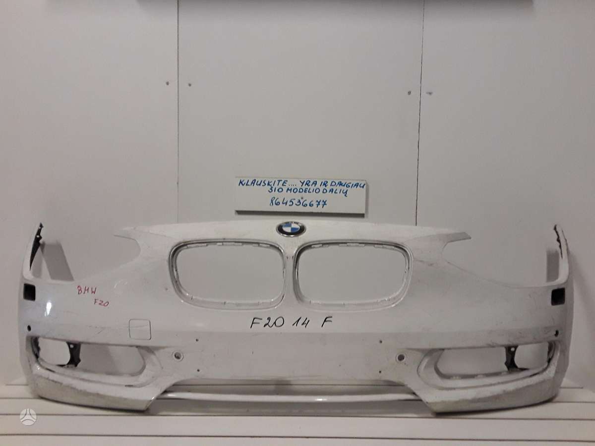 BMW 1 serija dalimis