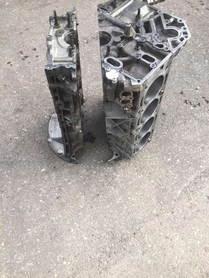 Mercedes-Benz E63 AMG, 156.985, engine block