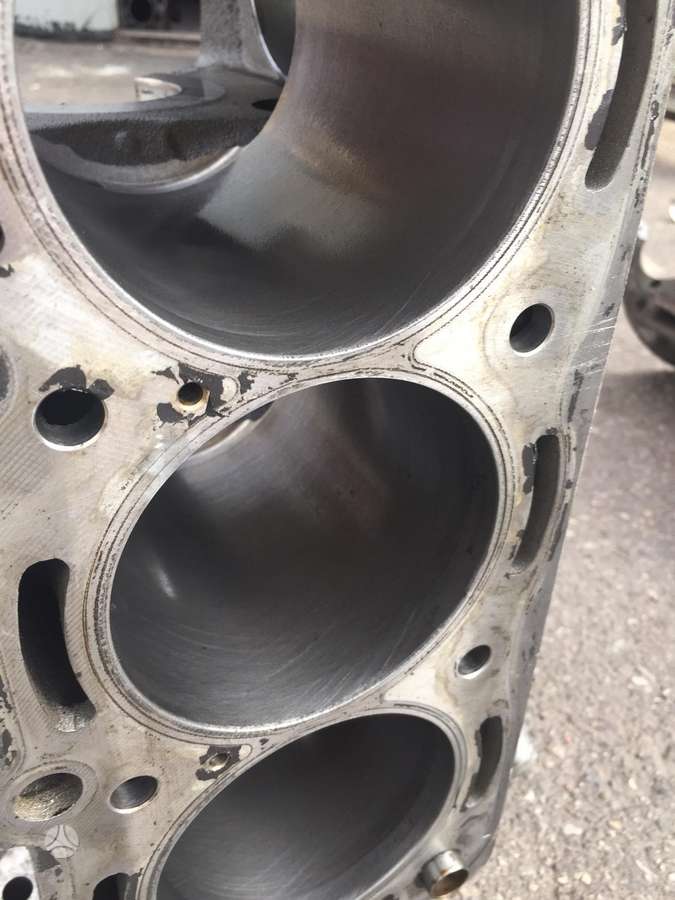 Mercedes-Benz GL63 AMG, 156.985, engine block