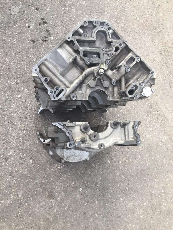 Mercedes-Benz S63 AMG, 156.985, engine block