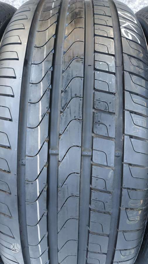 Pirelli, summer 235/45 R20