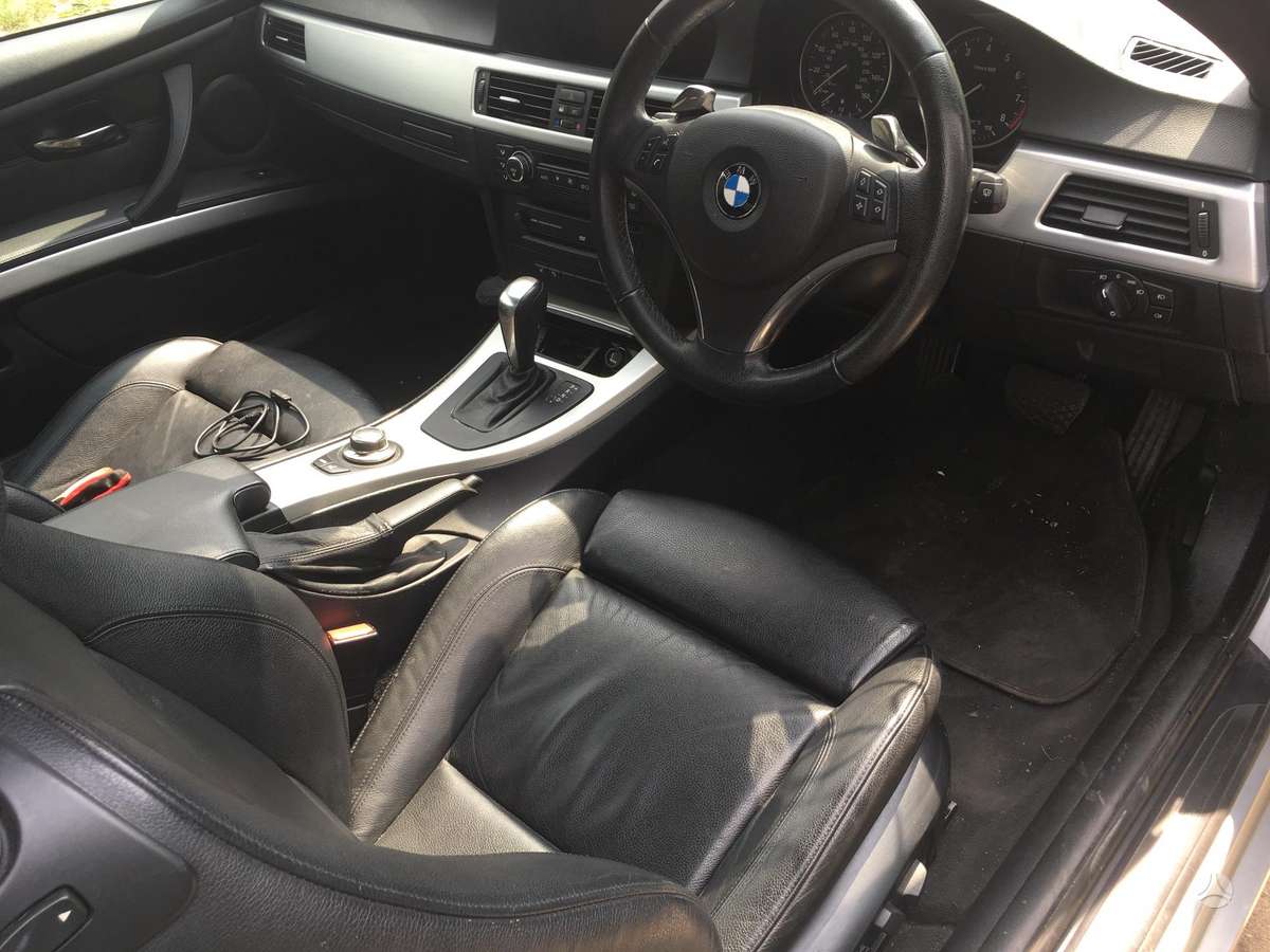 BMW 330, N52B30, rezerves daļās. Dalimis