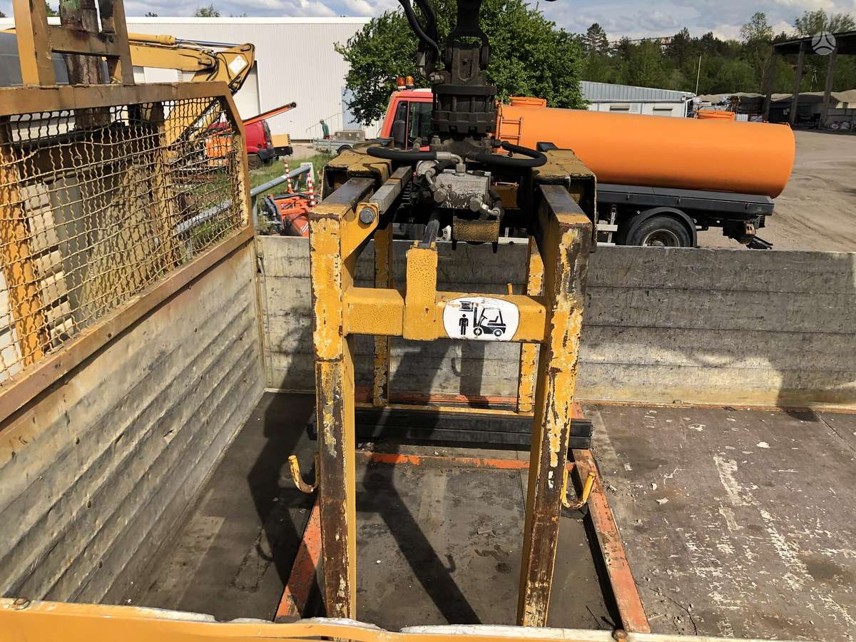 MAN 26.322, crane trucks