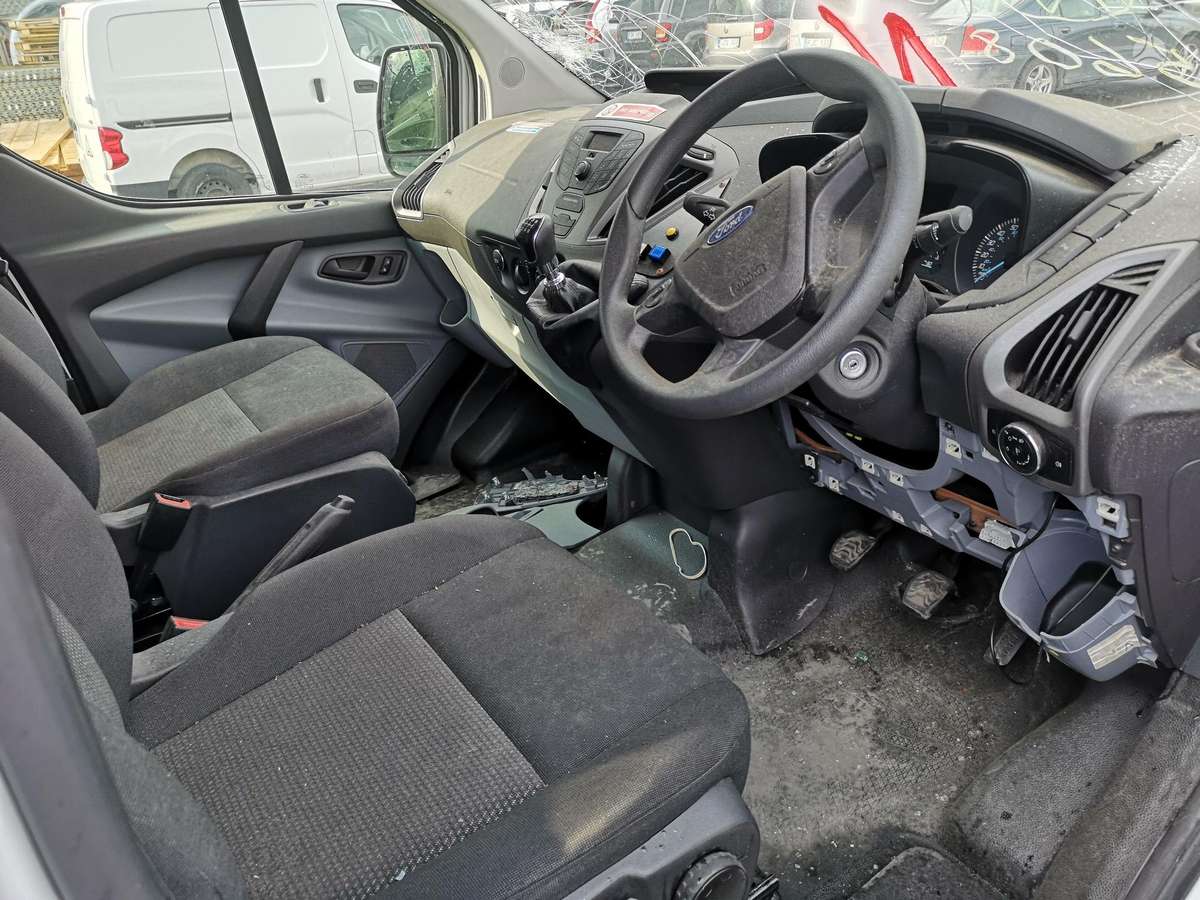 Ford Transit, krovininiai mikroautobusai