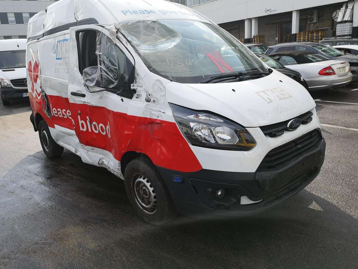 Ford Transit, krovininiai mikroautobusai