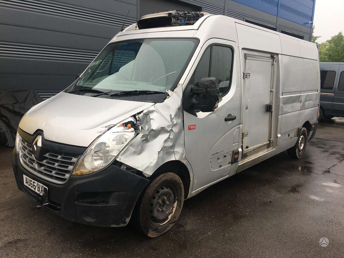 Renault MASTER, preču