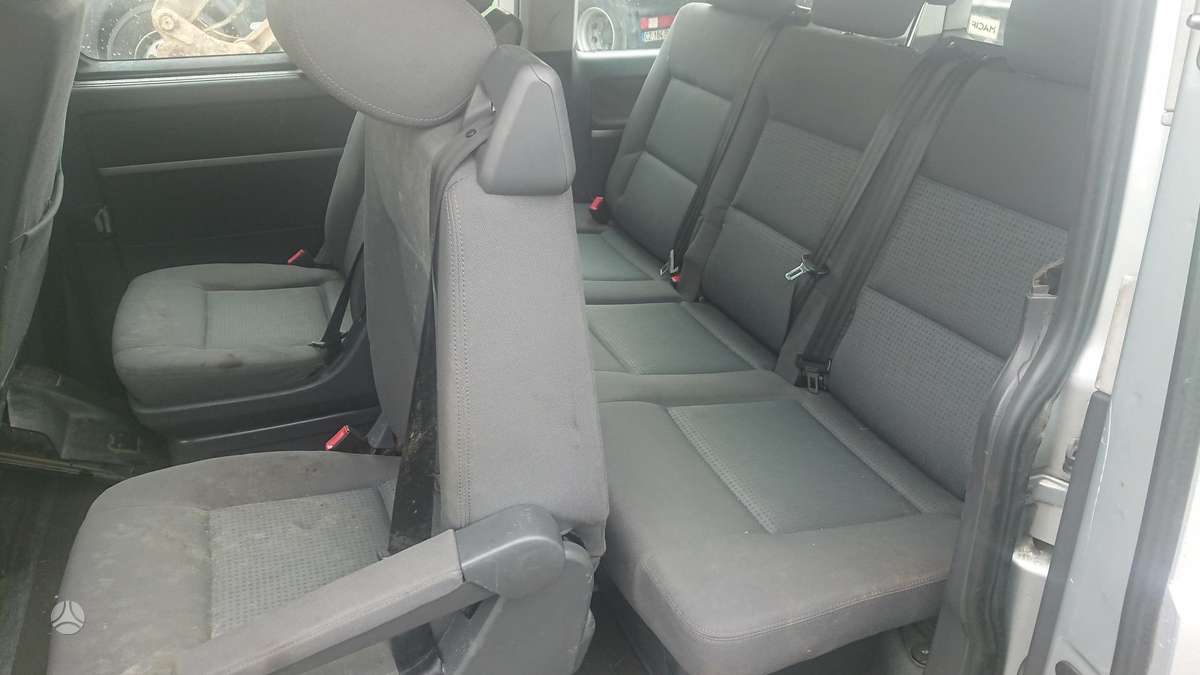 Volkswagen Multivan, passenger vans
