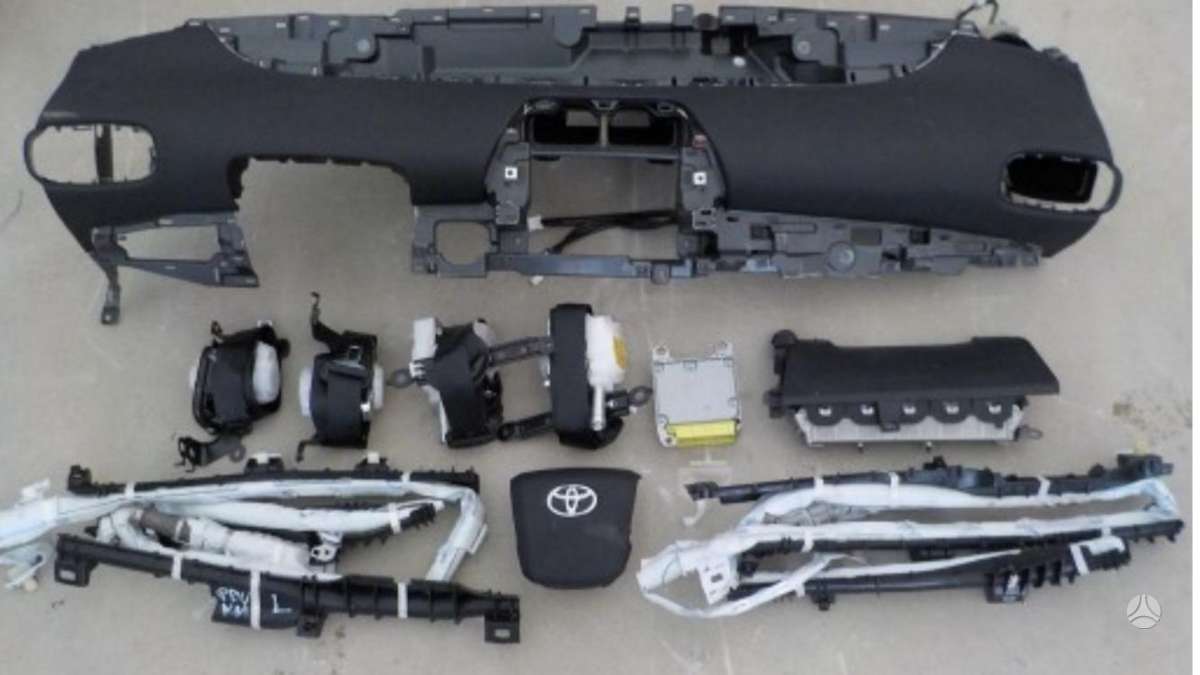 Toyota Prius interior parts