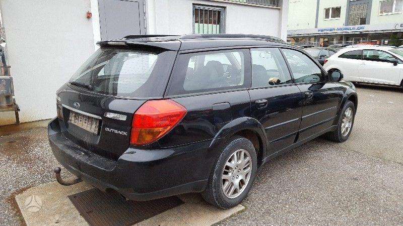 Subaru Outback dalimis. Yra kitu spalvu mus rasite https maps app goo gl ct