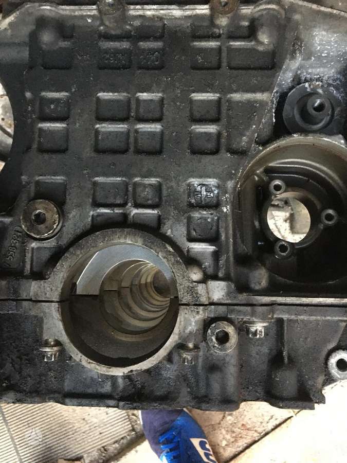 BMW 3 serija, N52b25, crankshaft, engine block, cylinder head
