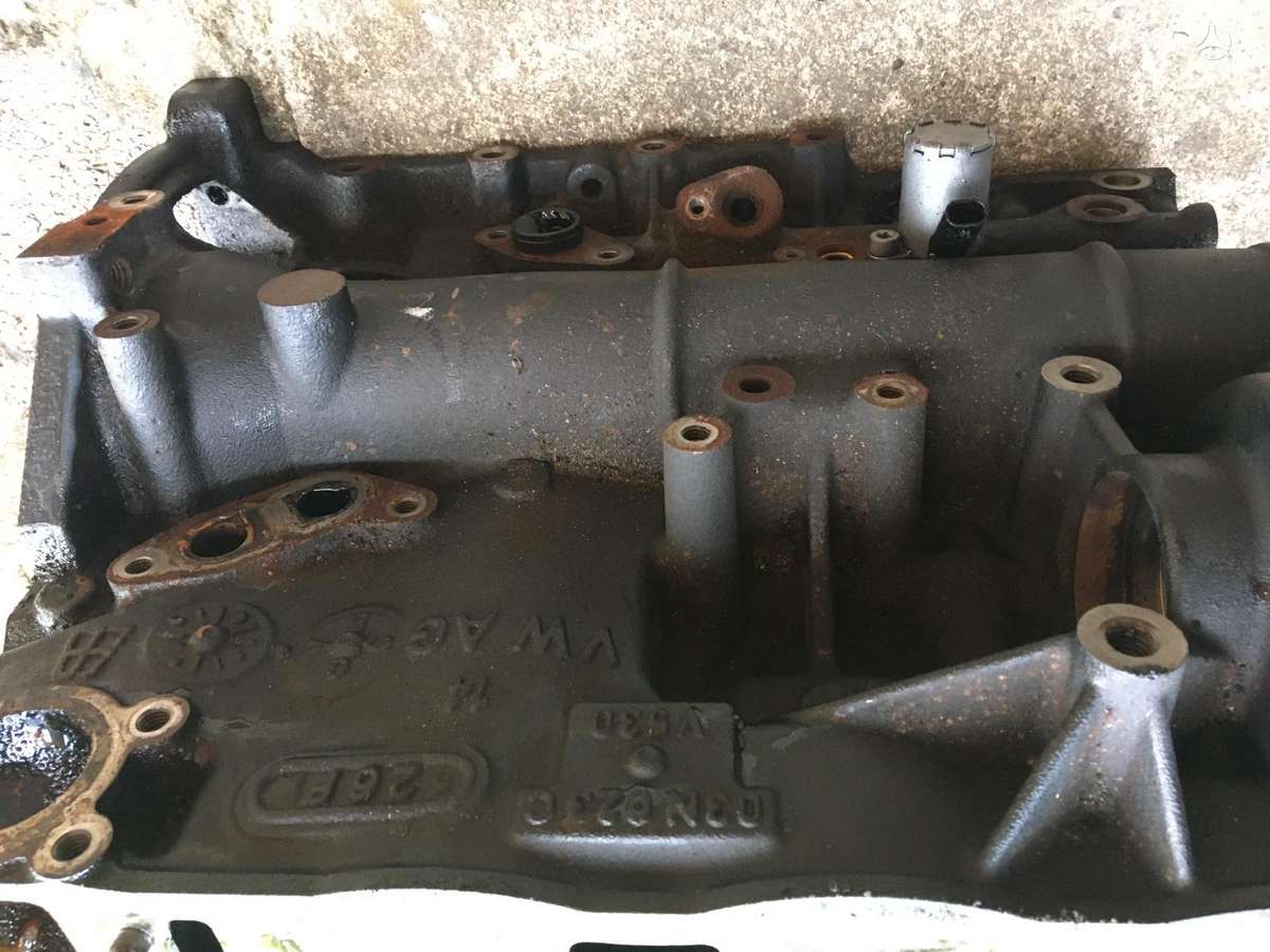 Volkswagen Passat, Crb
