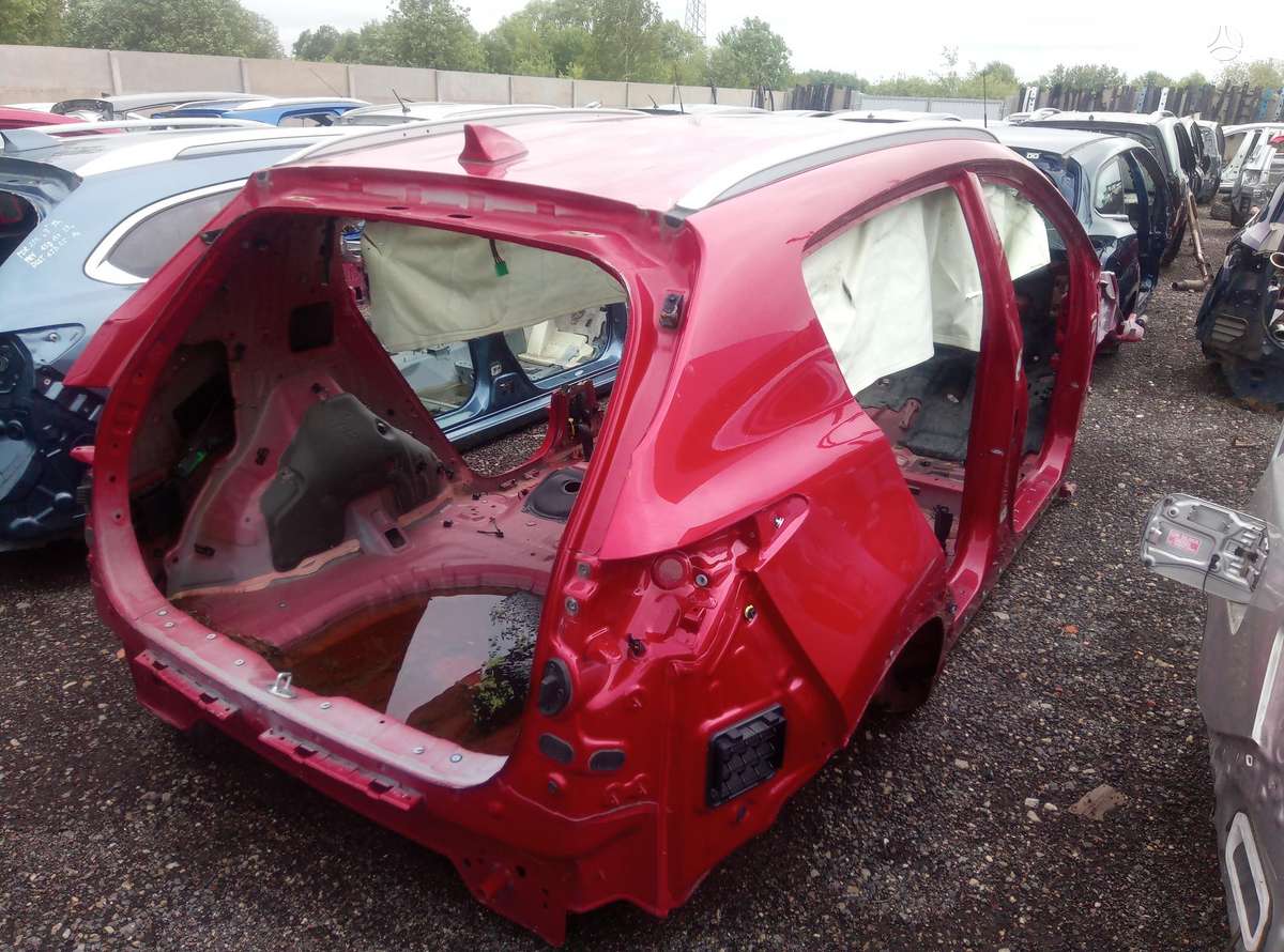 Kia Sportage kėbulo dalys